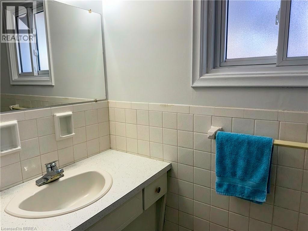 36 Graham Avenue Unit# 3, Brantford, Ontario  N3T 1C4 - Photo 17 - 40822510