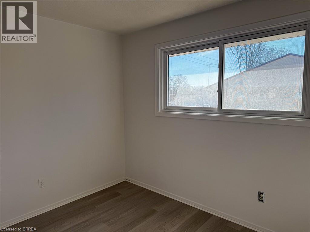 36 Graham Avenue Unit# 3, Brantford, Ontario  N3T 1C4 - Photo 12 - 40822510