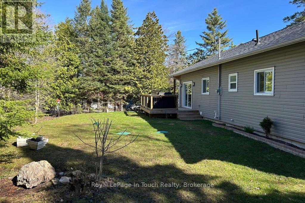 31 Earldom Boulevard, Tay, Ontario  L0K 1R0 - Photo 4 - S12938124