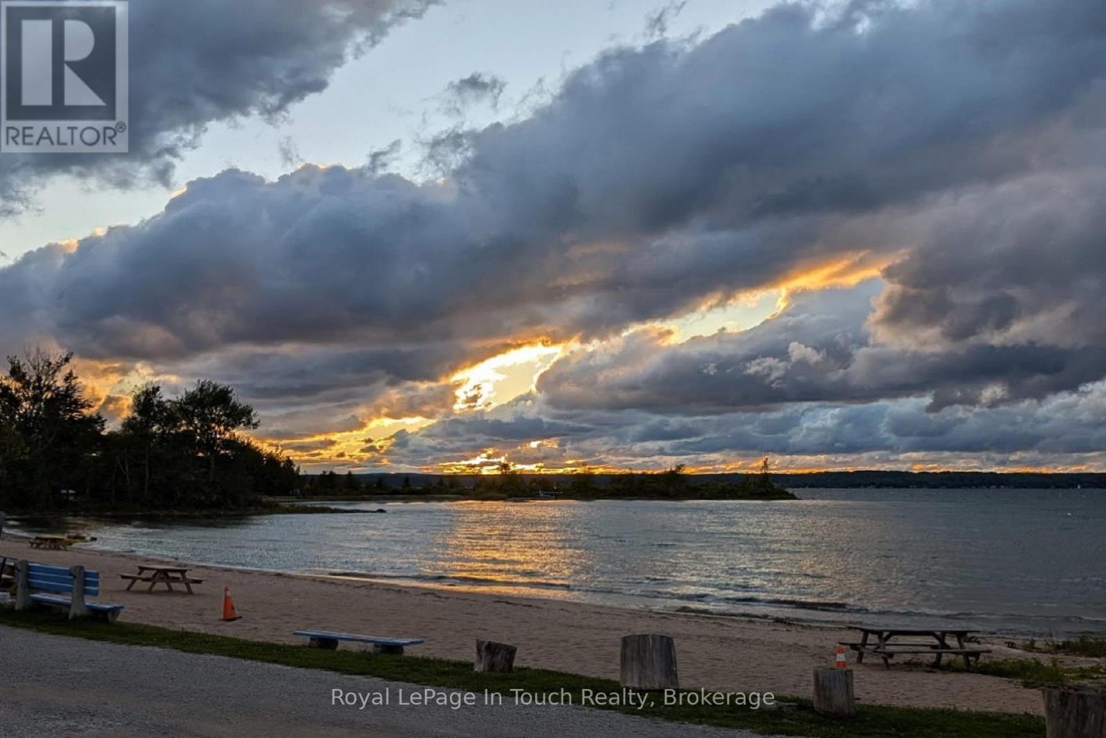 31 Earldom Boulevard, Tay, Ontario  L0K 1R0 - Photo 28 - S12938124