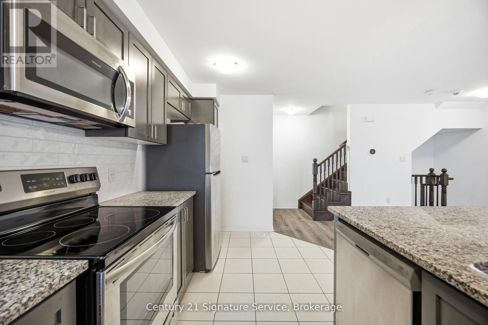 142 Christopher Road, Oakville, Ontario  L6H 0Y2 - Photo 21 - W12826826