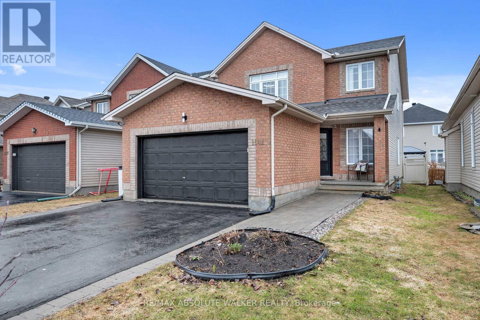 1641 Frenette Street, Ottawa, Ontario  K4A 5B7 - Photo 2 - X13001064