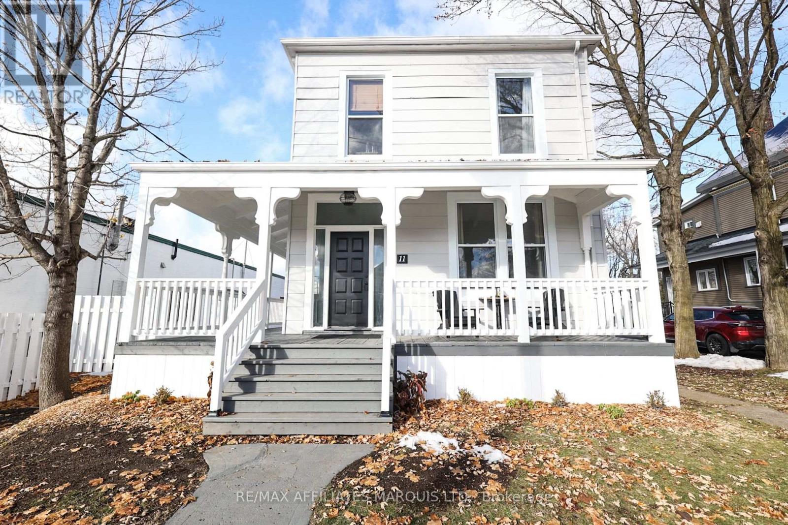 11 ELGIN STREET E, North Glengarry, Ontario