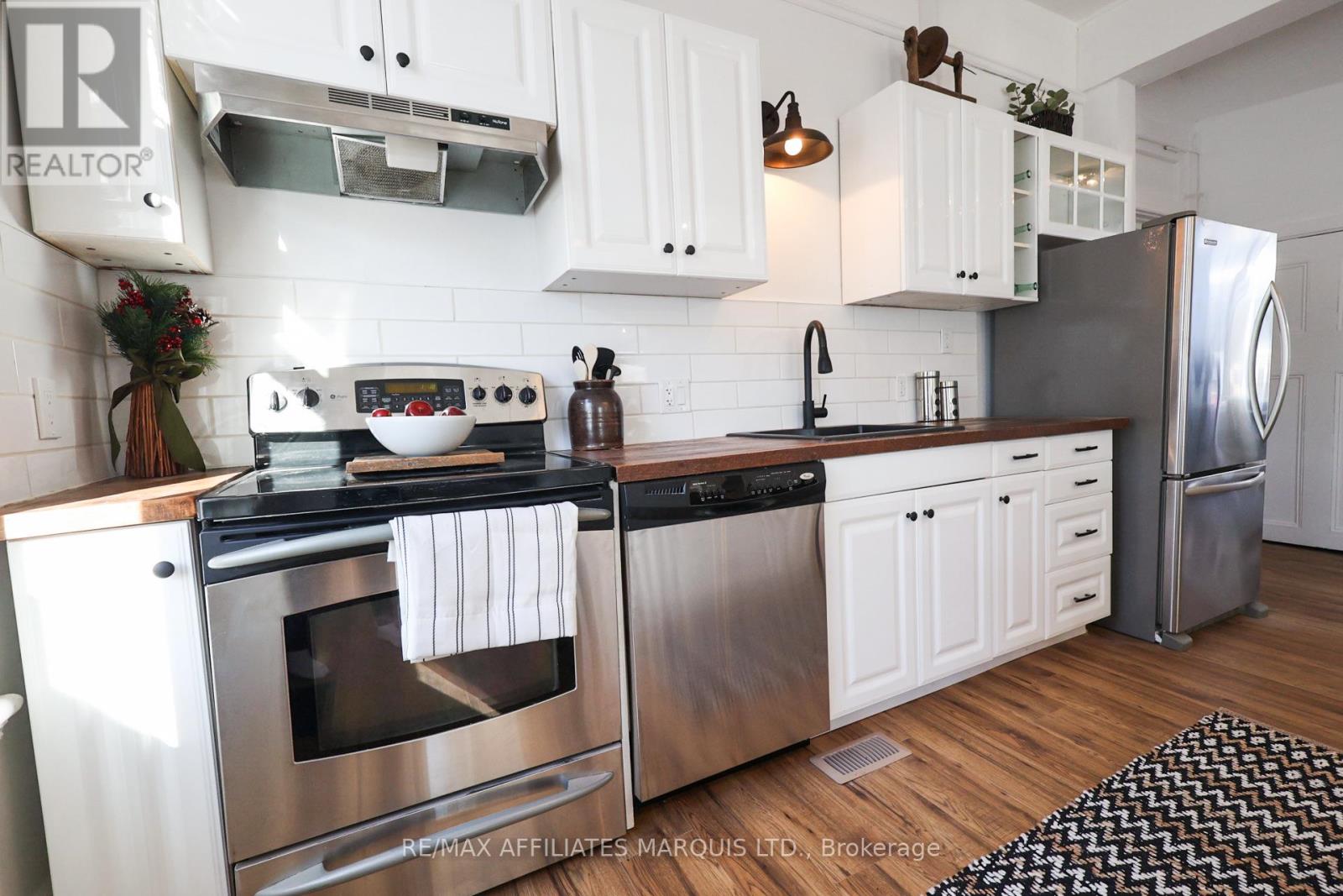 11 Elgin Street E, North Glengarry, Ontario  K0C 1A0 - Photo 18 - X13045616