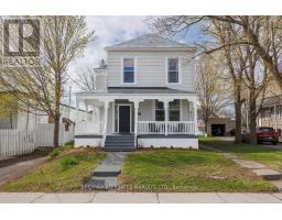 11 ELGIN STREET E, North Glengarry, Ontario