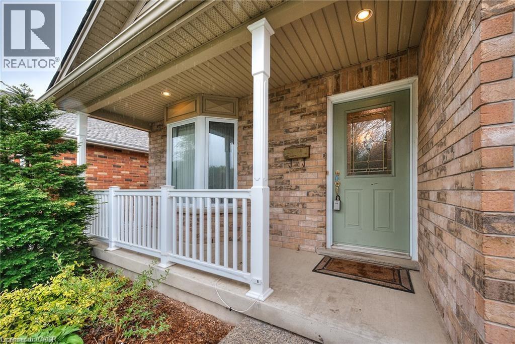 571 Brigantine Drive, Waterloo, Ontario  N2K 4A7 - Photo 2 - 40824242