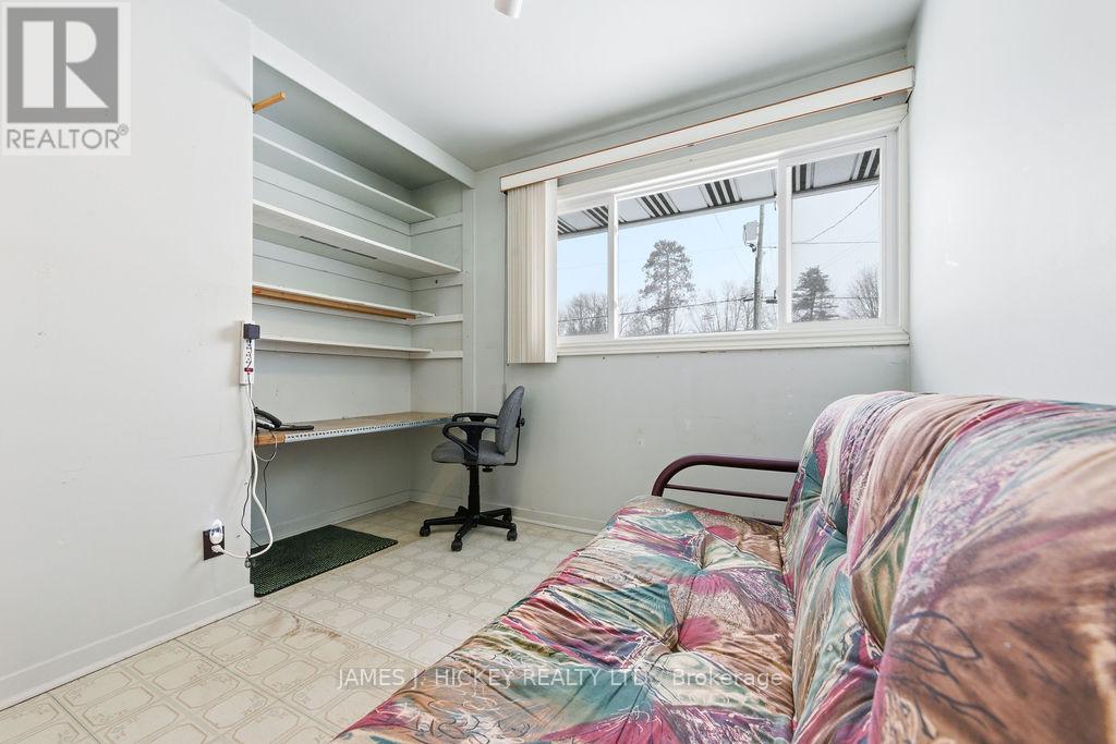 94 Glendale Avenue, Deep River, Ontario  K0J 1P0 - Photo 19 - X12652092