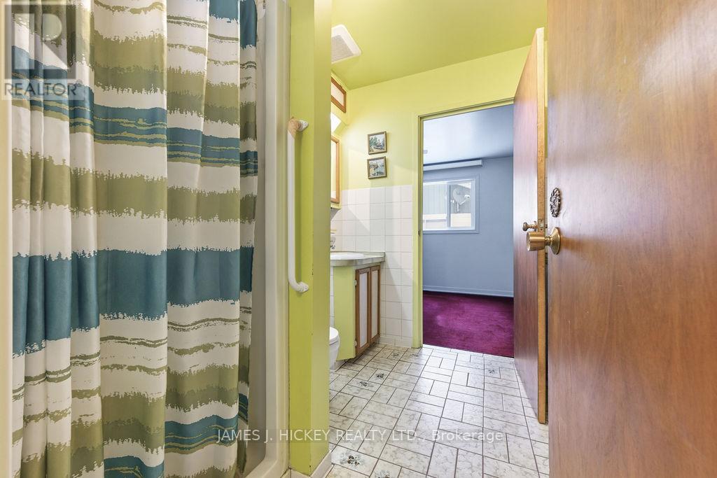 94 Glendale Avenue, Deep River, Ontario  K0J 1P0 - Photo 27 - X12652092