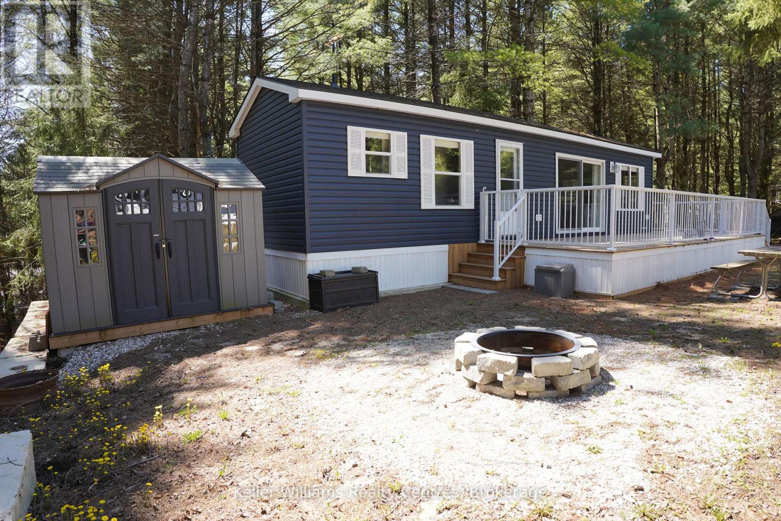 W16 - 13 SOUTHLINE AVENUE, Huron-Kinloss, Ontario