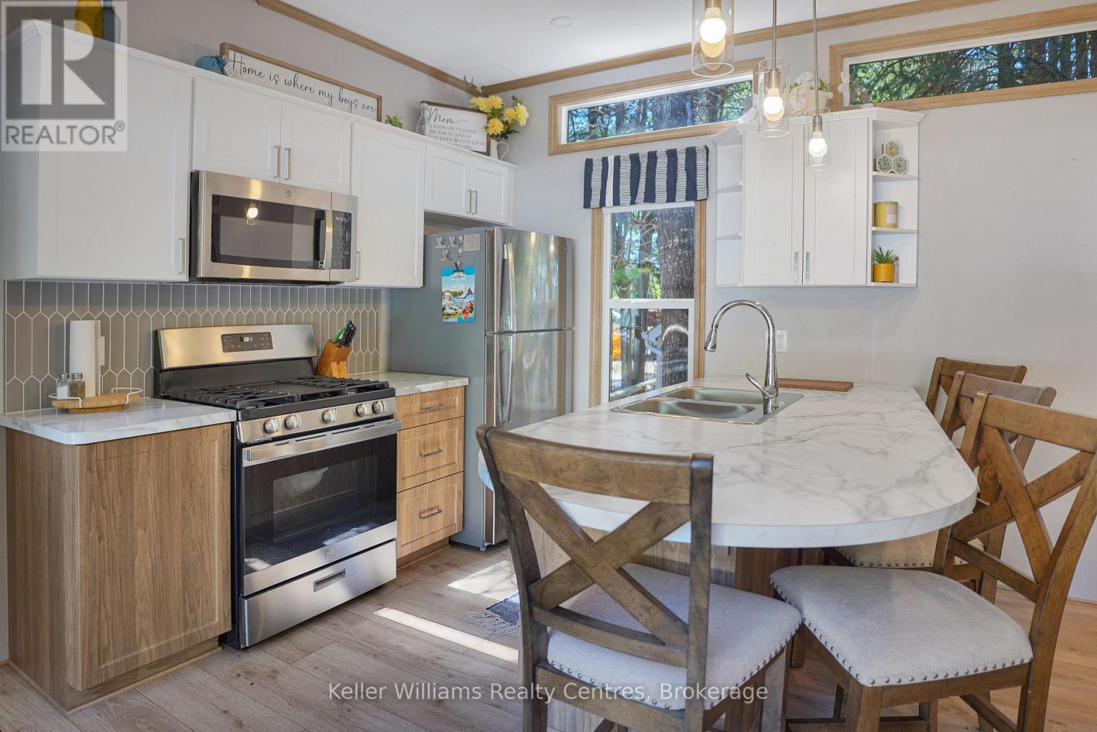 W16 - 13 Southline Avenue, Huron-Kinloss, Ontario  N2Z 2X5 - Photo 9 - X13045628