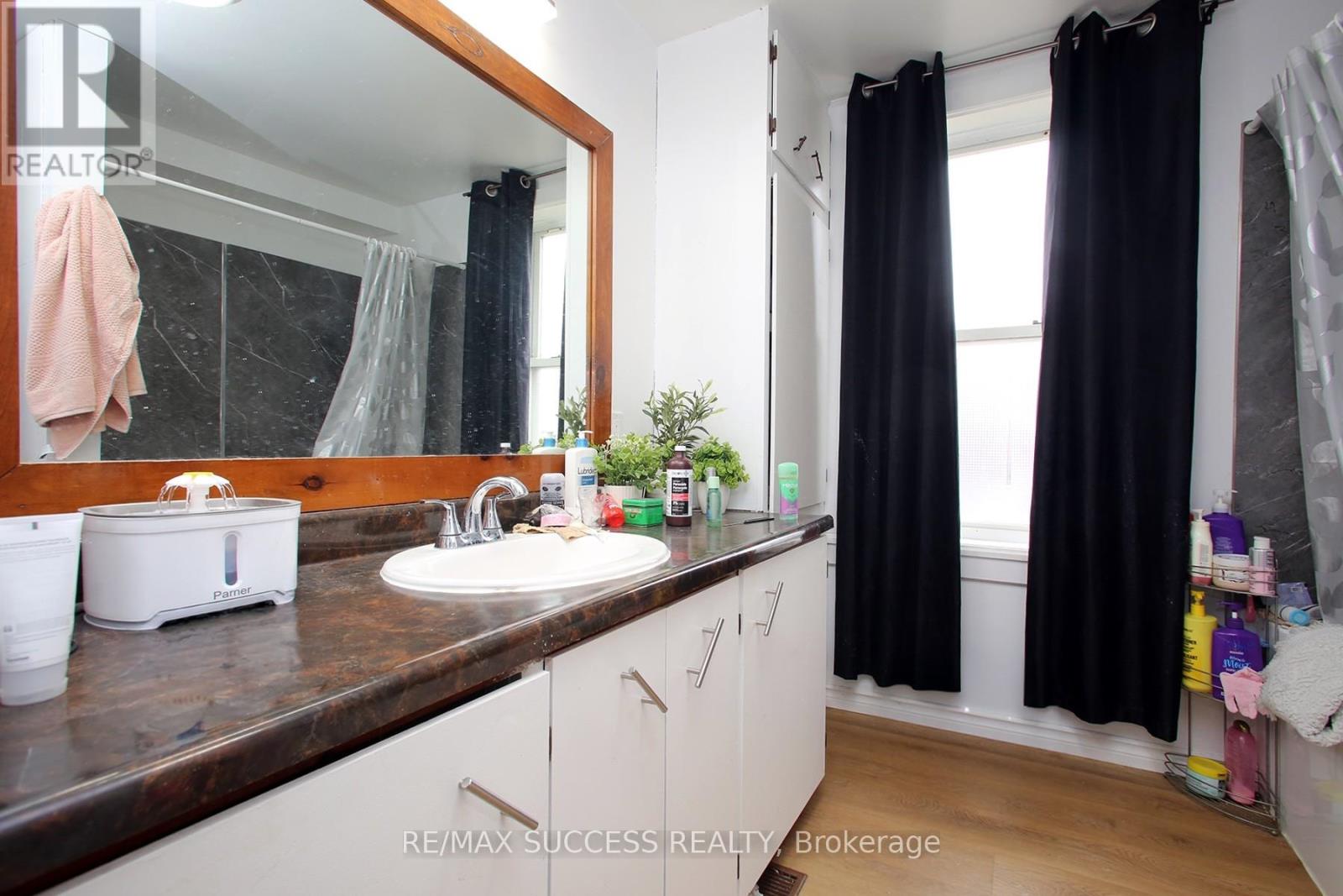 22 & 24 River Street, Thorold, Ontario  L0S 1K0 - Photo 43 - X13002648