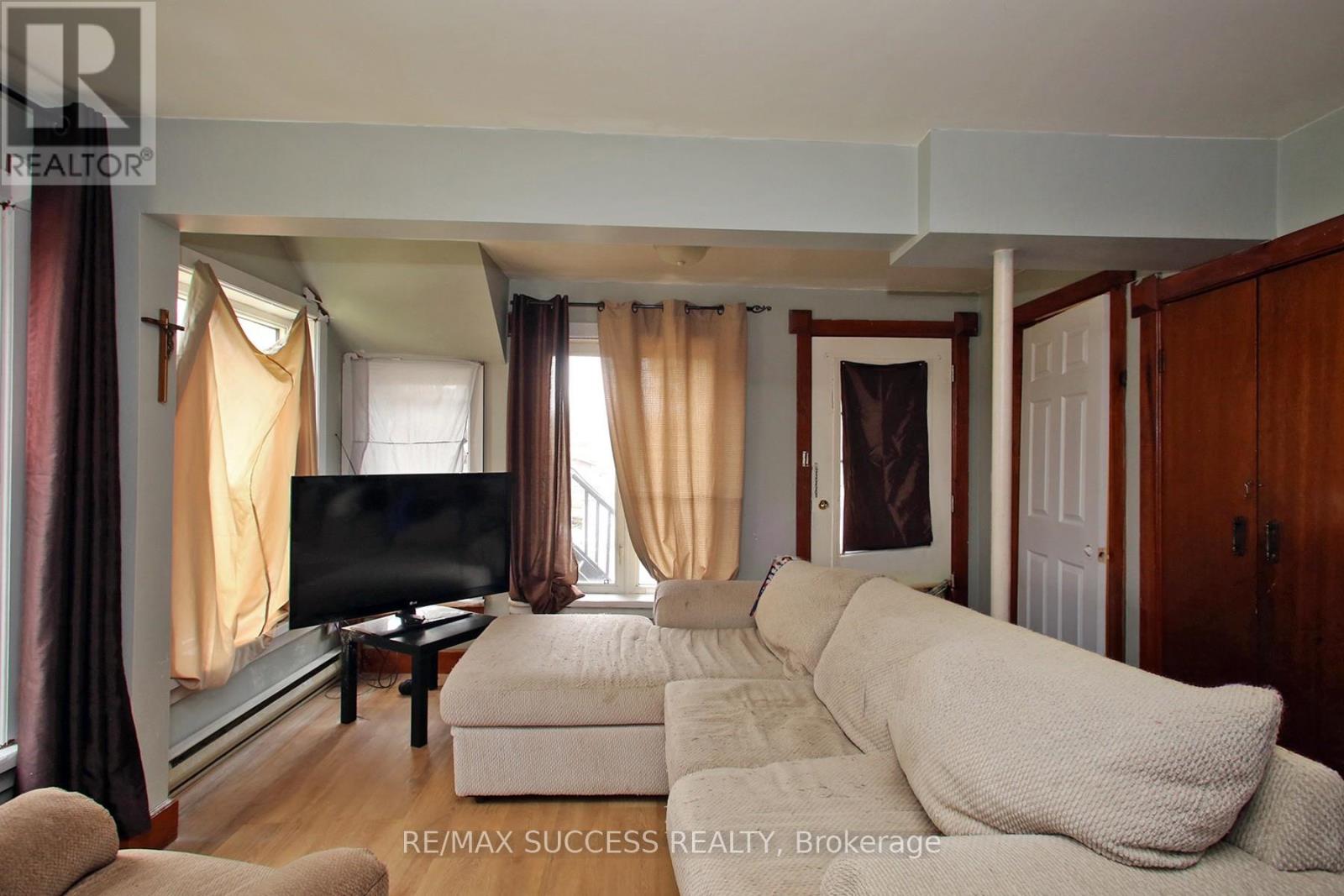 22 & 24 River Street, Thorold, Ontario  L0S 1K0 - Photo 44 - X13002648