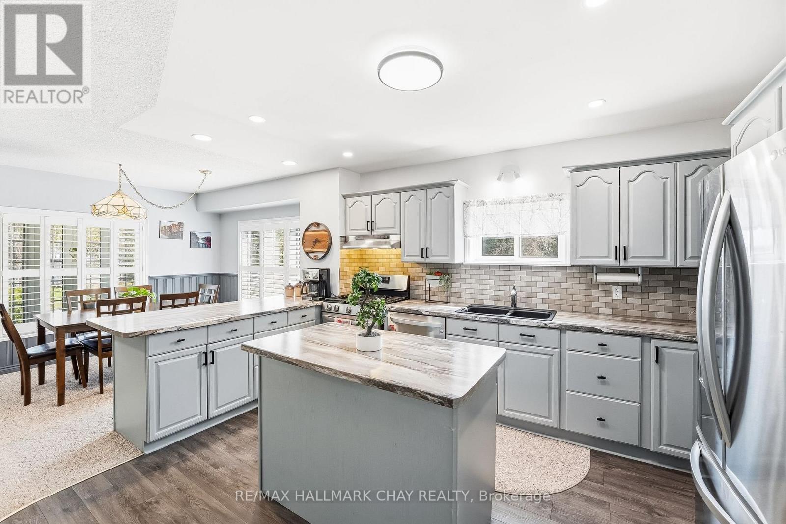 24 Cedar Dale Drive, Kawartha Lakes, Ontario  K0M 2B0 - Photo 12 - X13039840