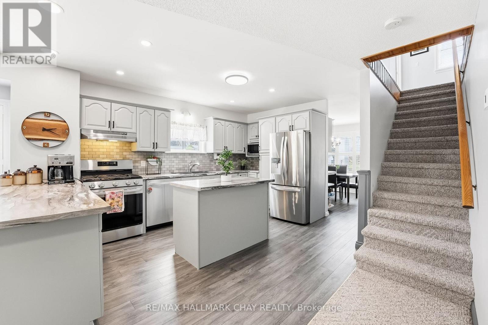 24 Cedar Dale Drive, Kawartha Lakes, Ontario  K0M 2B0 - Photo 8 - X13039840