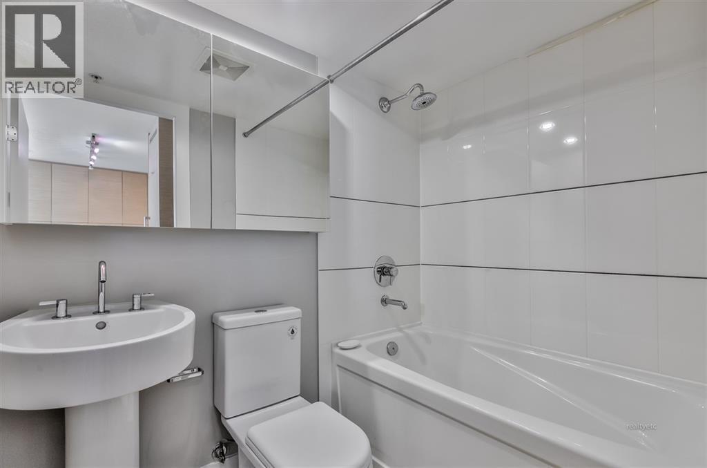 100x 565 Smithe Street, Vancouver, British Columbia  V6B 0E4 - Photo 10 - R3115843