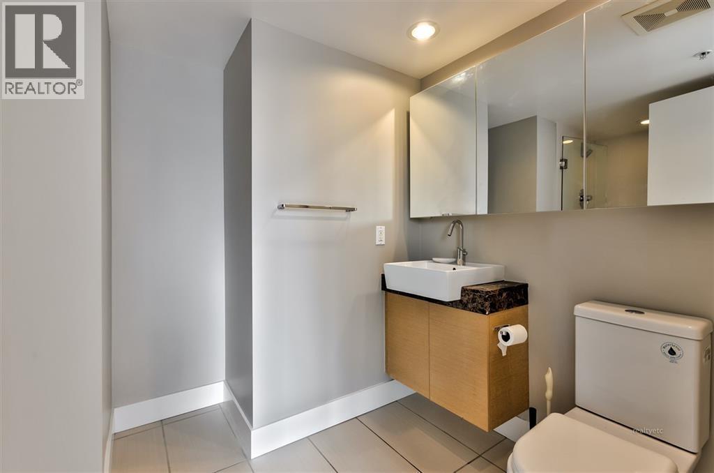 100x 565 Smithe Street, Vancouver, British Columbia  V6B 0E4 - Photo 12 - R3115843