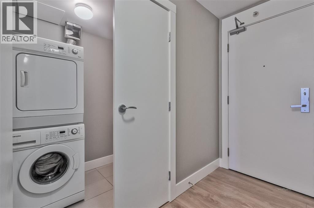 100x 565 Smithe Street, Vancouver, British Columbia  V6B 0E4 - Photo 15 - R3115843