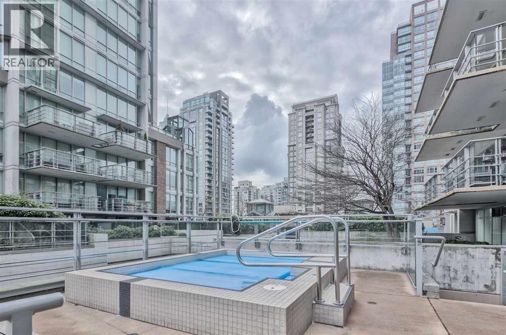100x 565 Smithe Street, Vancouver, British Columbia  V6B 0E4 - Photo 17 - R3115843