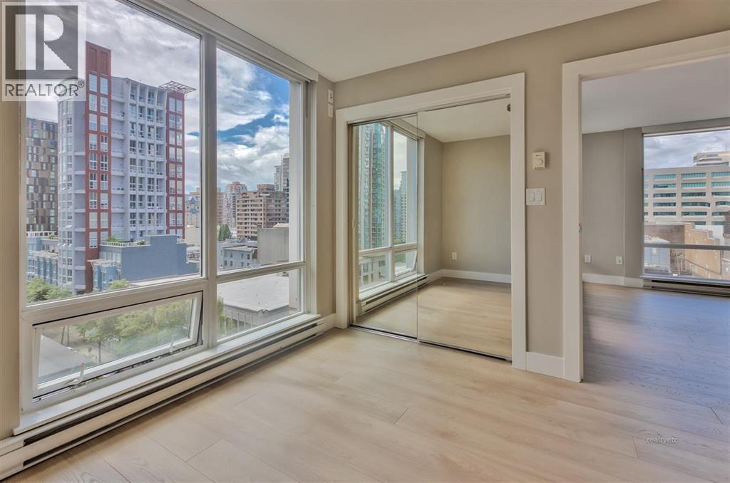 100x 565 Smithe Street, Vancouver, British Columbia  V6B 0E4 - Photo 7 - R3115843