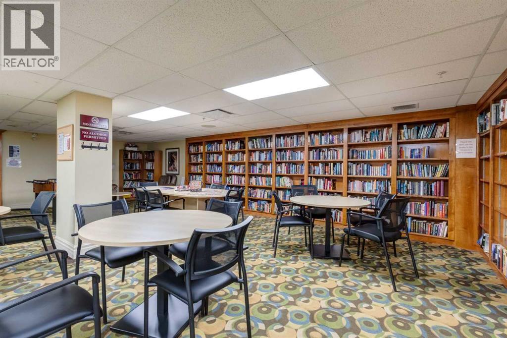 110, 345 Rocky Vista Park Nw, Calgary, Alberta  t3g 5k6 - Photo 28 - A2302687