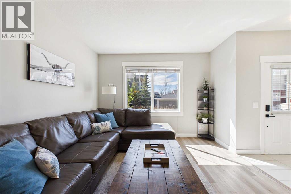 1, 67 West Coach Manor SW, Calgary, Alberta  T3H 1R7 - Photo 6 - A2302694