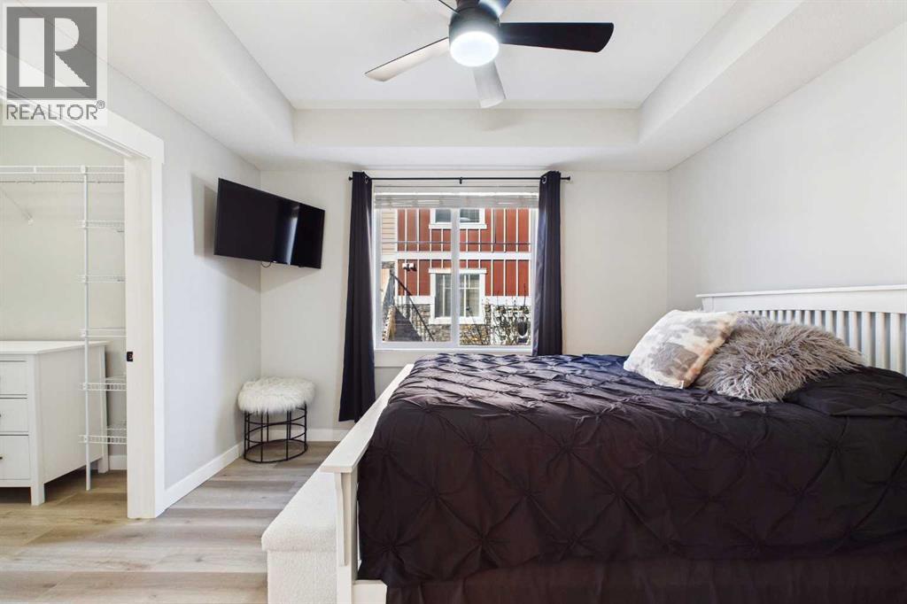 1, 67 West Coach Manor SW, Calgary, Alberta  T3H 1R7 - Photo 14 - A2302694