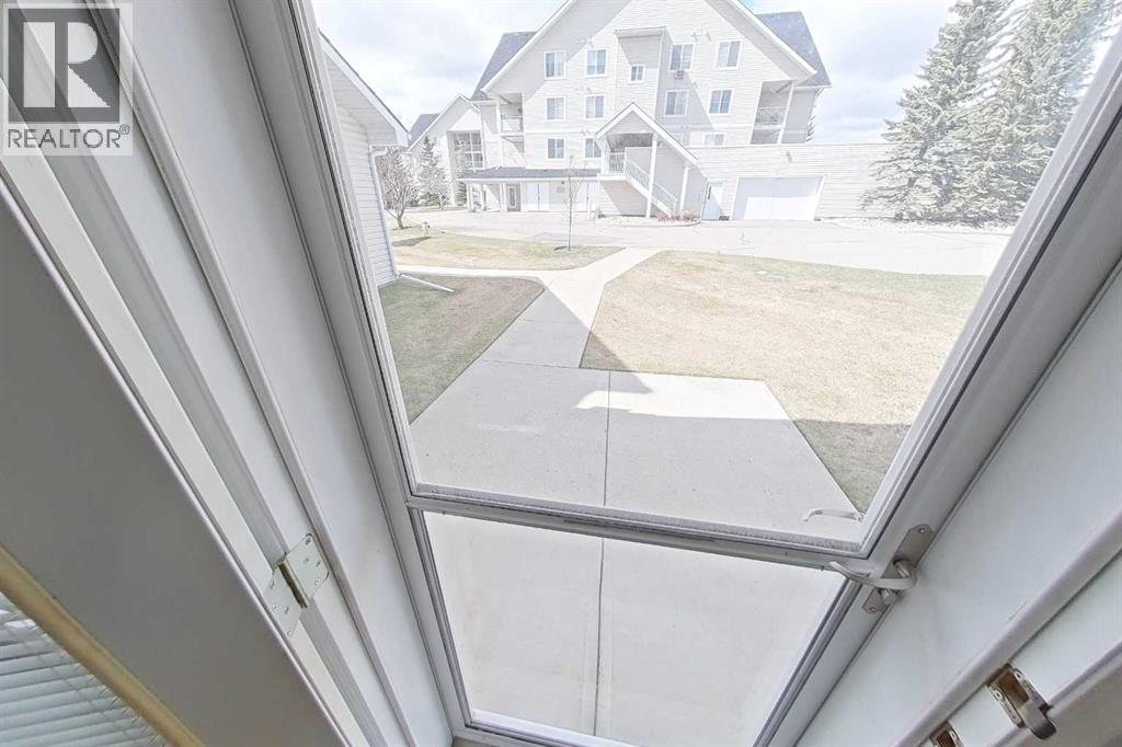 218 Centre Avenue W, Airdrie, Alberta  T4B 2M6 - Photo 23 - A2305162