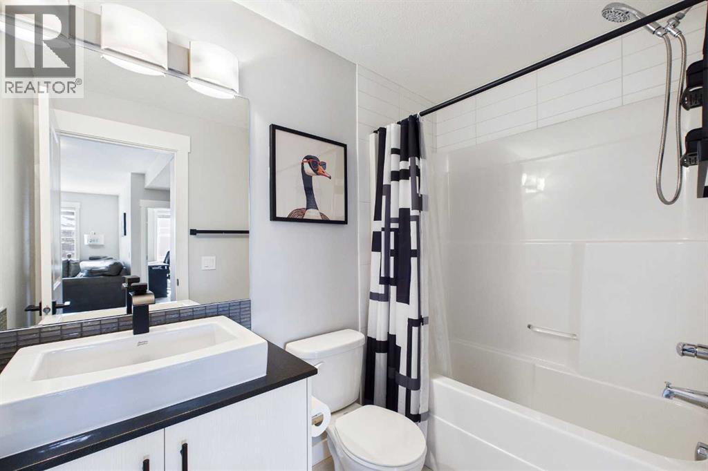 1, 67 West Coach Manor SW, Calgary, Alberta  T3H 1R7 - Photo 20 - A2302694