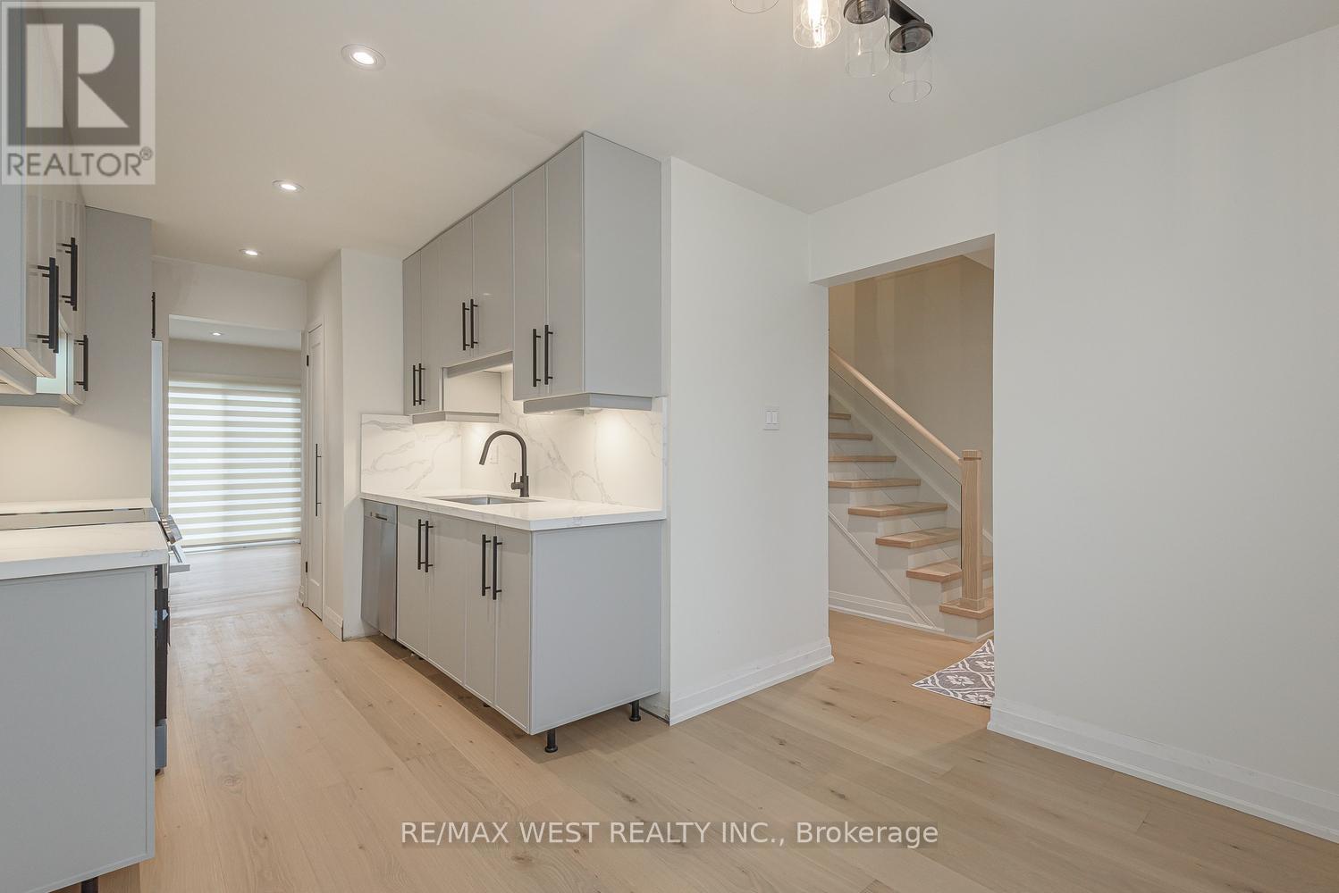 67 - 900 Central Park Drive, Brampton, Ontario  L6S 3J6 - Photo 8 - W13035508