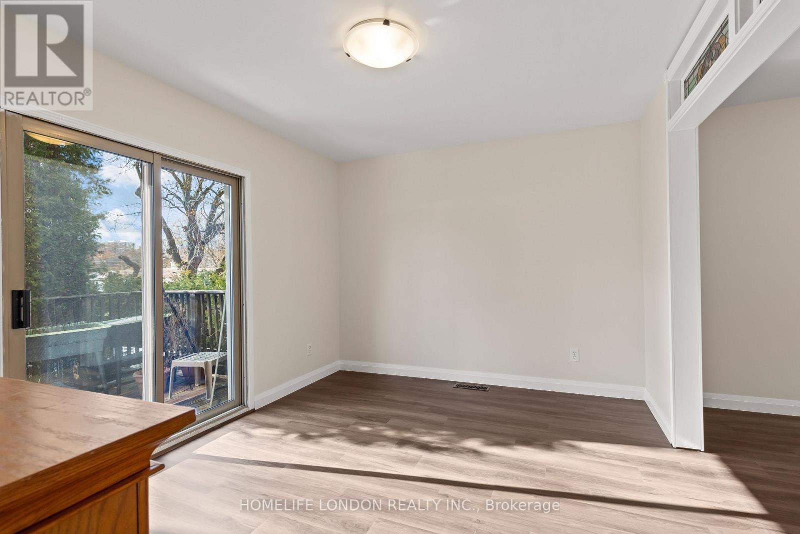 163 Centre Street, London South, Ontario  N6J 1T7 - Photo 24 - X12787616