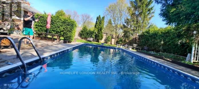 163 Centre Street, London South, Ontario  N6J 1T7 - Photo 8 - X12787616