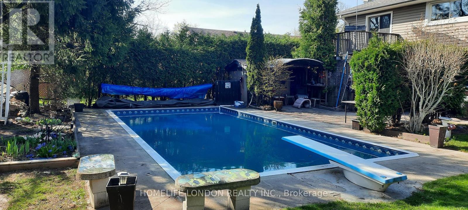 163 Centre Street, London South, Ontario  N6J 1T7 - Photo 3 - X12787616