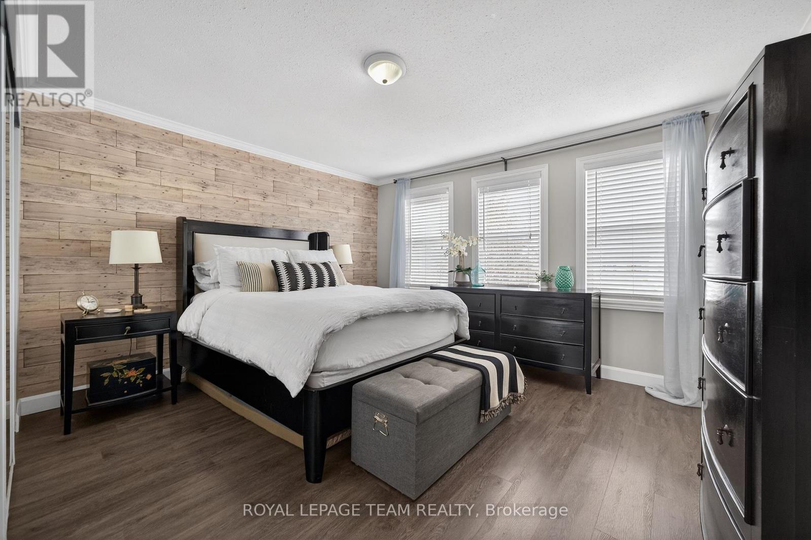 141 Acklam Terrace, Ottawa, Ontario  K2K 2J4 - Photo 19 - X12933862