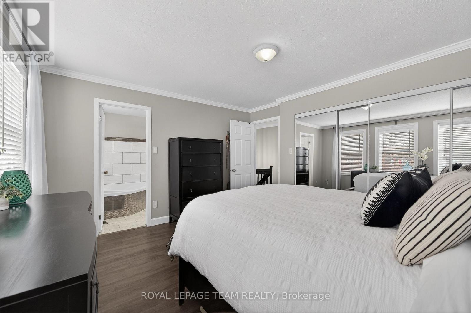 141 Acklam Terrace, Ottawa, Ontario  K2K 2J4 - Photo 20 - X12933862