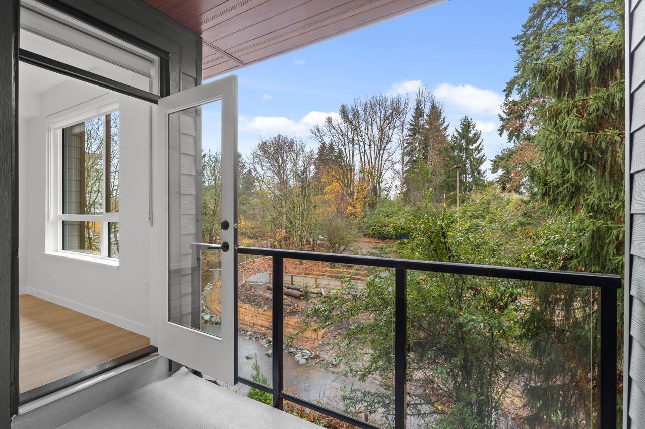 207 27249 ALDERGROVE TOWN CENTRE DRIVE, Langley, British Columbia