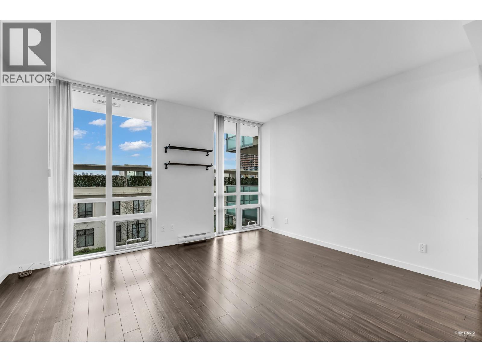 304 2200 Douglas Road, Burnaby, British Columbia  V5C 0G8 - Photo 15 - R3114432