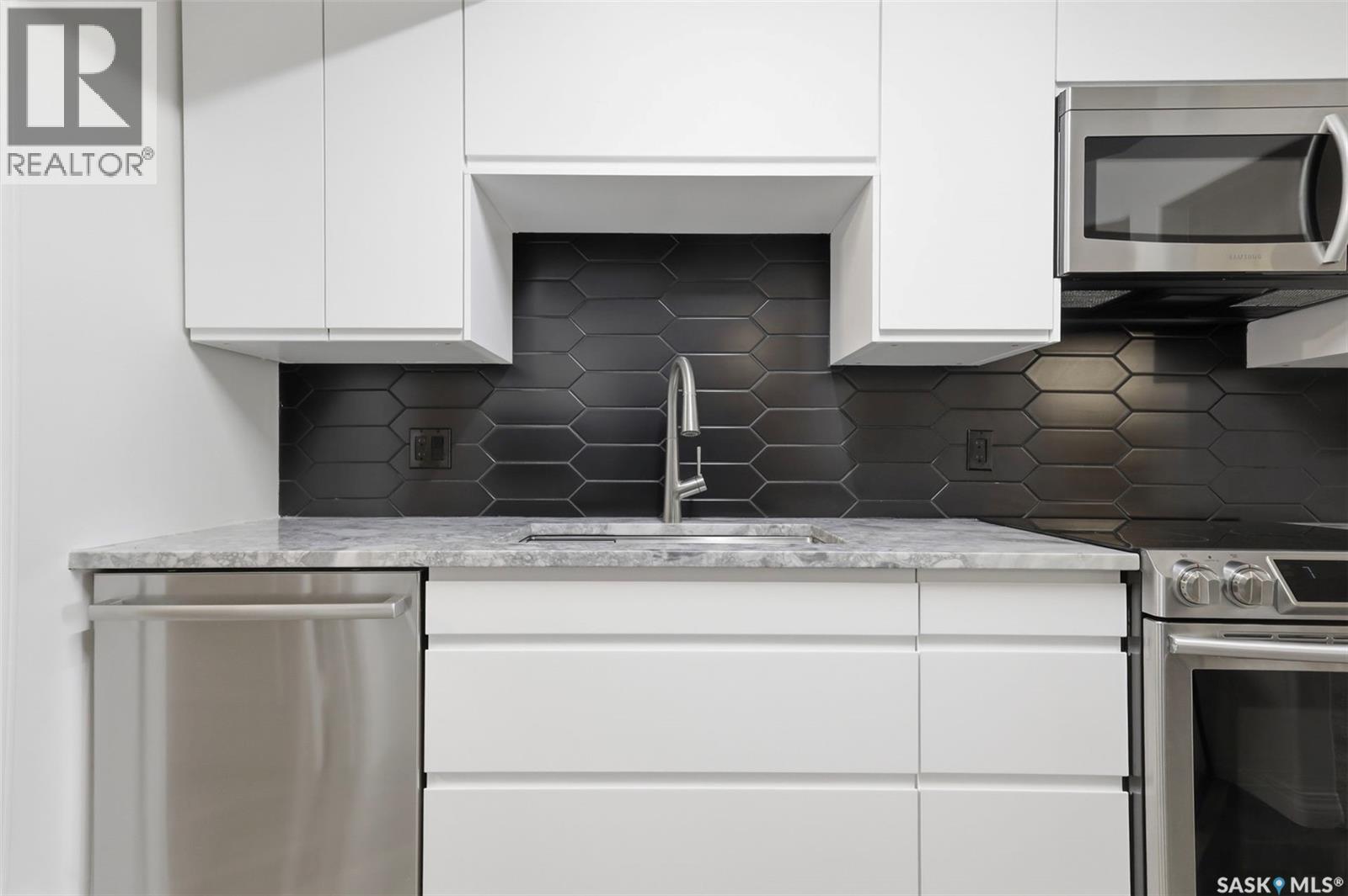 208 1700 Main Street, Saskatoon, Saskatchewan  S7H 5S1 - Photo 7 - SK033388