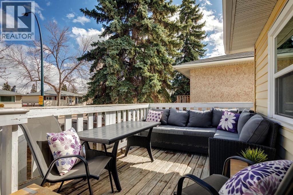 7417 24 Street Se, Calgary, Alberta  T2C 0Y7 - Photo 2 - A2299844