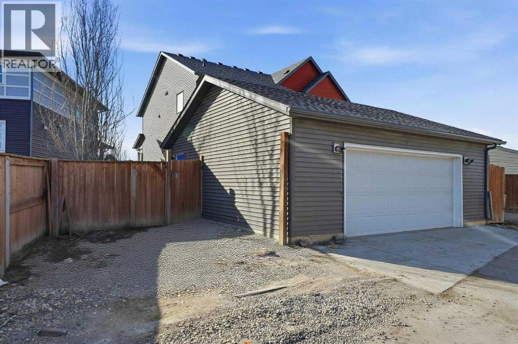 183 Savanna Parade Ne, Calgary, Alberta  T3J 0W1 - Photo 35 - A2303978