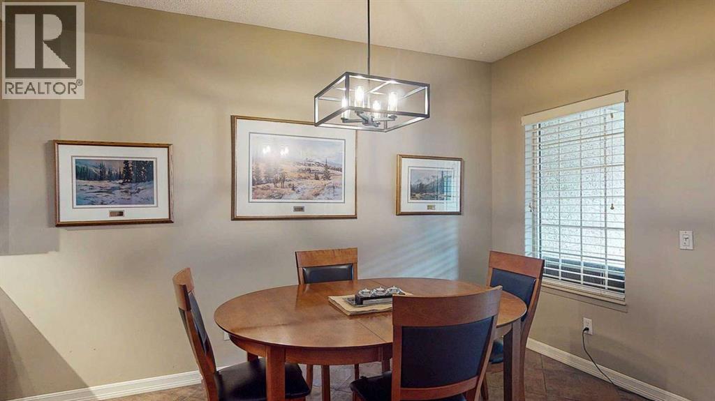 604, 1997 Sirocco Drive SW, Calgary, Alberta  T3H 3E6 - Photo 5 - A2304547