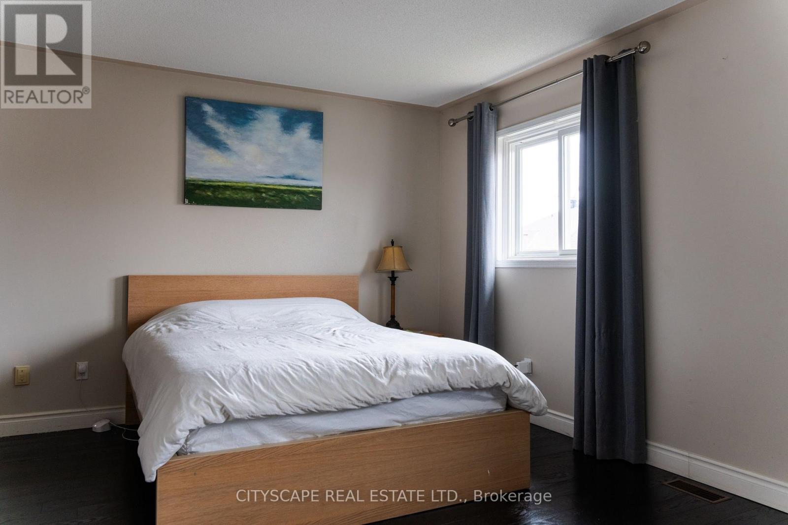 5357 Floral Hill Crescent, Mississauga, Ontario  L5V 1V2 - Photo 16 - W13045546