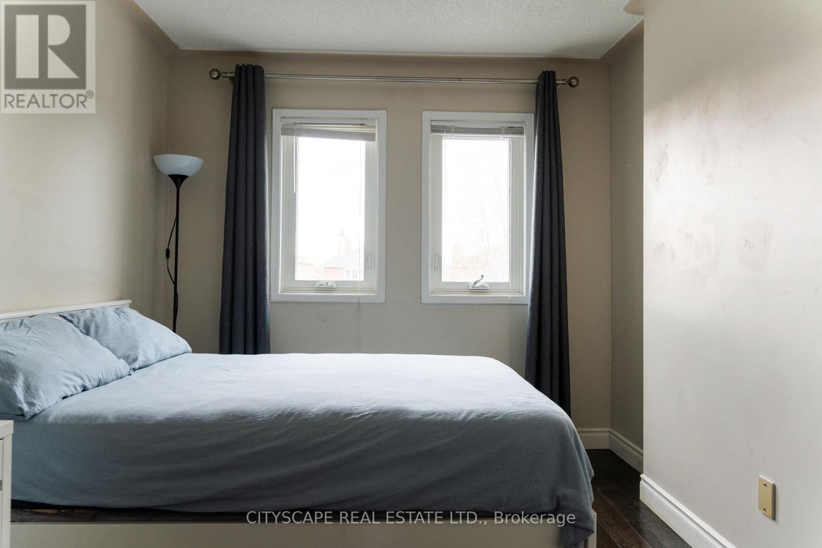 5357 Floral Hill Crescent, Mississauga, Ontario  L5V 1V2 - Photo 20 - W13045546