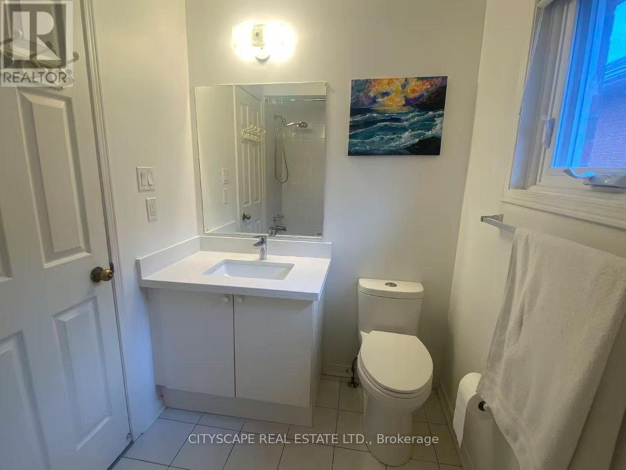 5357 Floral Hill Crescent, Mississauga, Ontario  L5V 1V2 - Photo 24 - W13045546