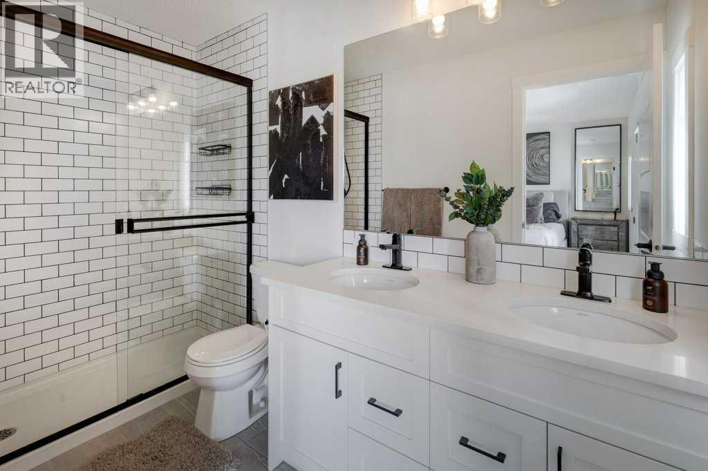 1005 Chinook Gate Heath Sw, Airdrie, Alberta  T4B 5C9 - Photo 17 - A2303357