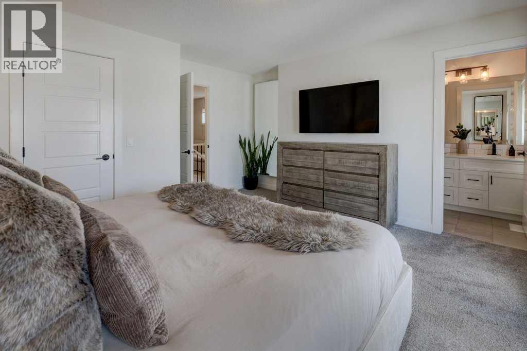 1005 Chinook Gate Heath Sw, Airdrie, Alberta  T4B 5C9 - Photo 16 - A2303357