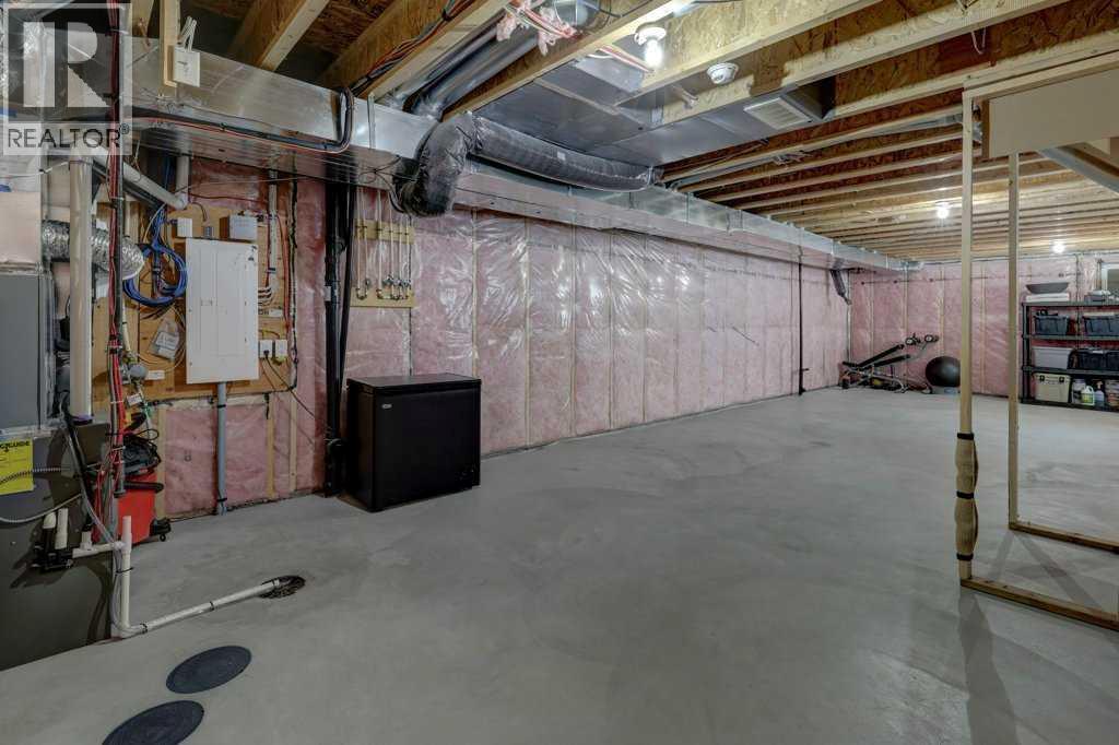 1005 Chinook Gate Heath Sw, Airdrie, Alberta  T4B 5C9 - Photo 28 - A2303357