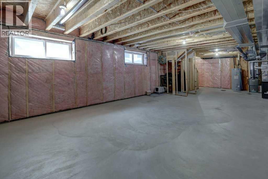 1005 Chinook Gate Heath Sw, Airdrie, Alberta  T4B 5C9 - Photo 30 - A2303357