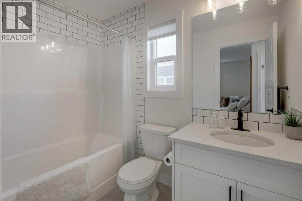 1005 Chinook Gate Heath Sw, Airdrie, Alberta  T4B 5C9 - Photo 26 - A2303357