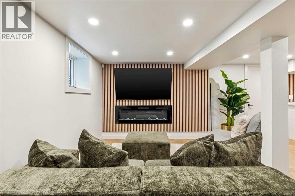 3905 Edison Crescent Sw, Calgary, Alberta  T2S 0X1 - Photo 39 - A2304132