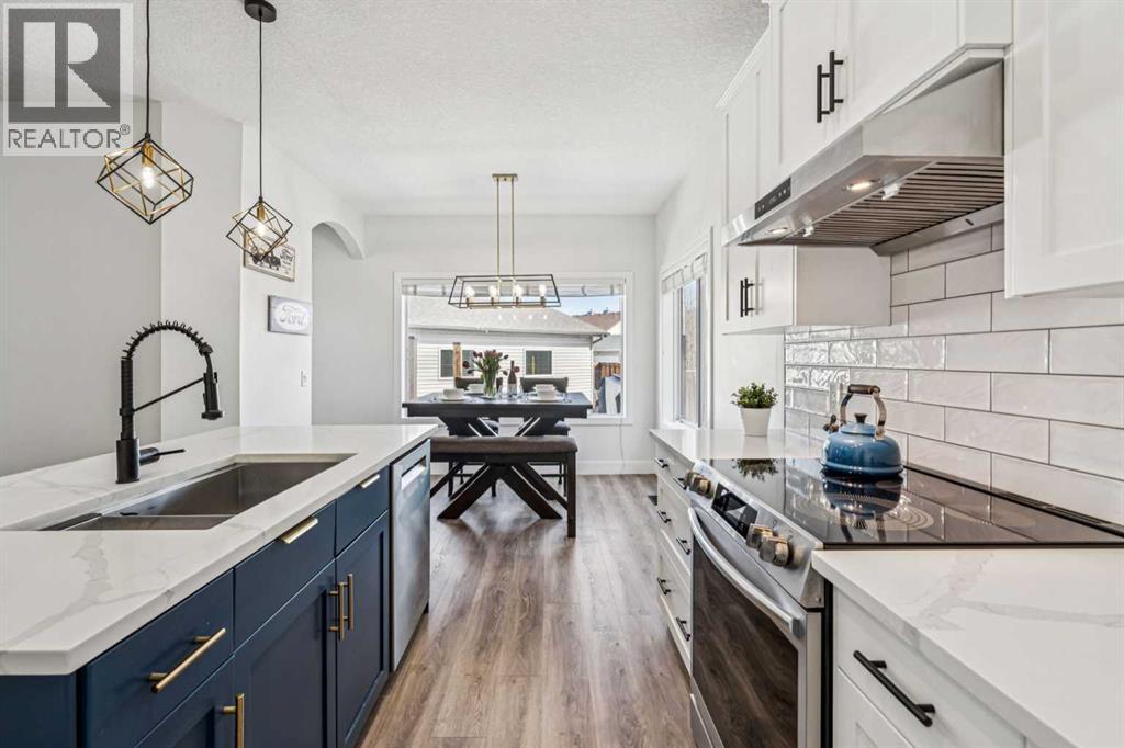 54 Elgin Meadows Green SE, Calgary, Alberta  T2Z 0L9 - Photo 6 - A2304353